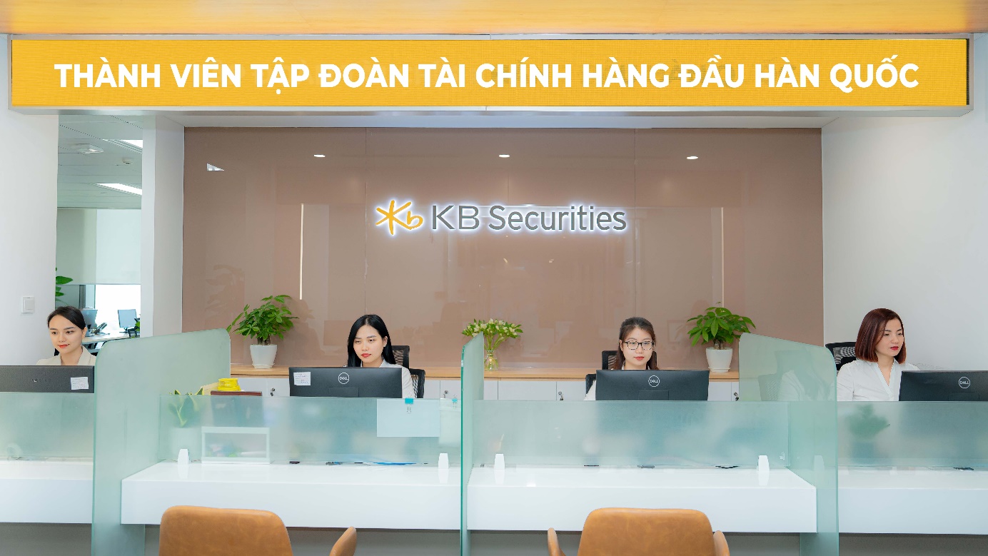 May is jubilant with attractive programs from KB Securities Vietnam.