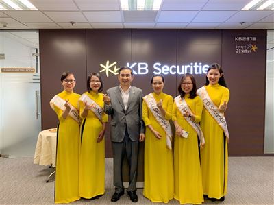 KBSV tiếp đón Chủ tịch - Tổng Giám đốc Công ty mẹ KB Securities Hàn Quốc
